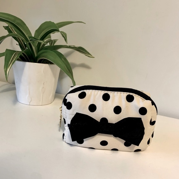 Handbags - Cute Polka Dot with Bow Small Pouch, Zip Cosmetic bag, Coin Purse